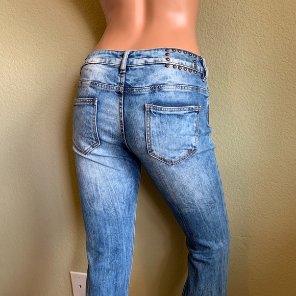 ZARA Slim Distressed Premium Wash Jeans - Picture 7 of 8